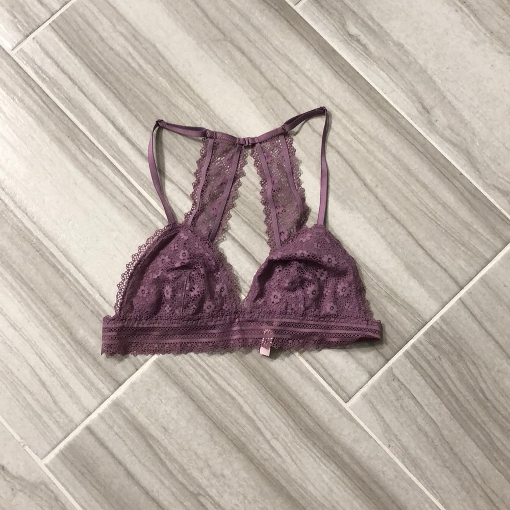 Victoria’s Secret lavender bralette size medium